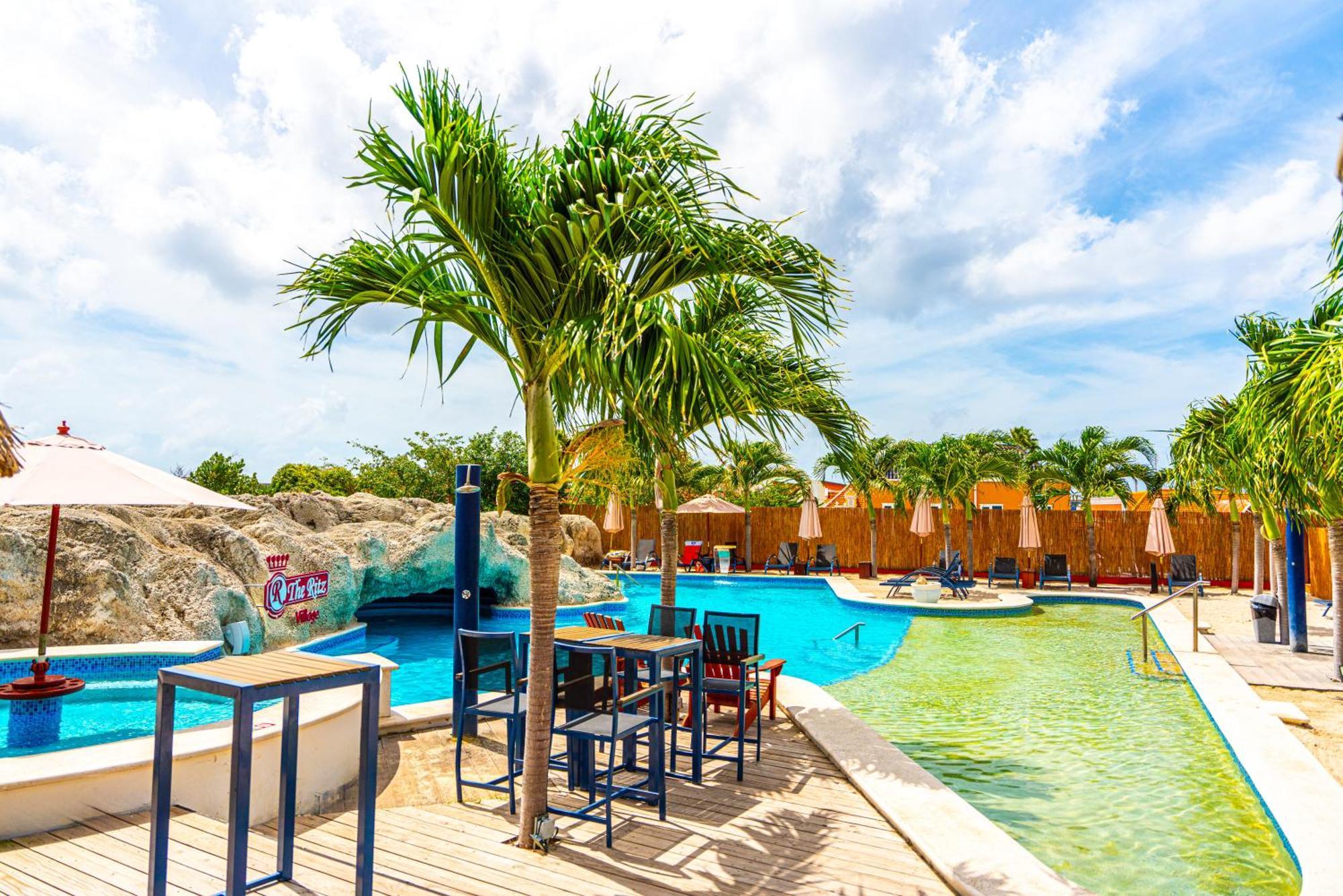 The Ritz Hostel Віллемстад Екстер'єр фото